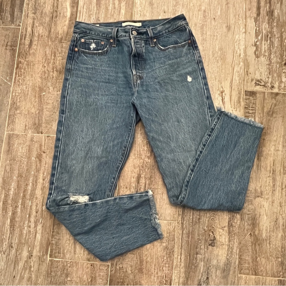 Levi’s | Women’s Wedgie Jeans Size 29